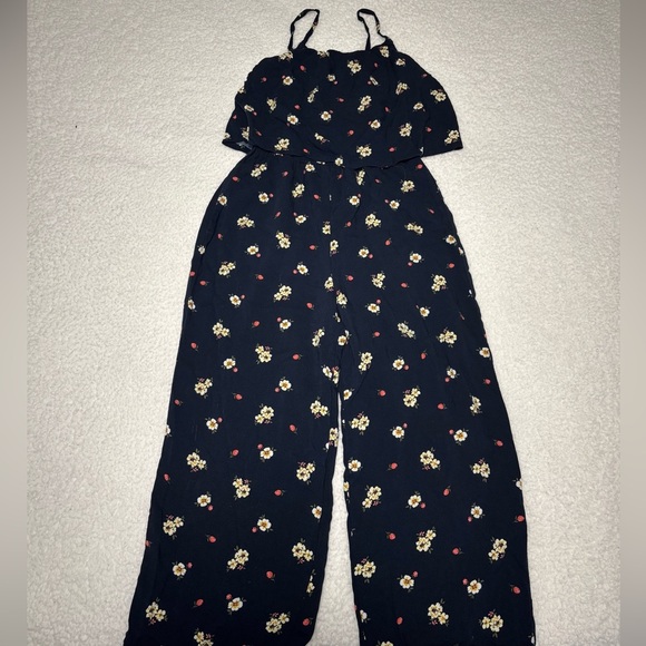 abercrombie kids Other - Abercrombie & Fitch Kids Blue Floral Ruffle Jumpsuit